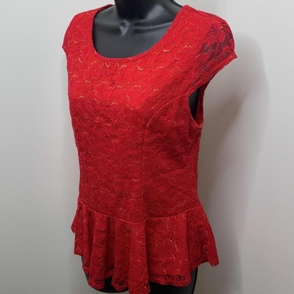 5/$25 Iz Byer red and gold lace Peplum Top M - Picture 1 of 4